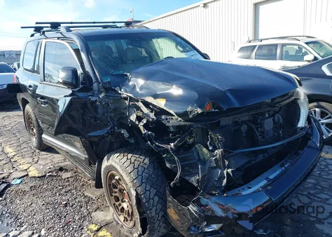 2013 Toyota Land Cruiser V8 из США, поврежденный, VIN JTMHY7AJ0D4013292